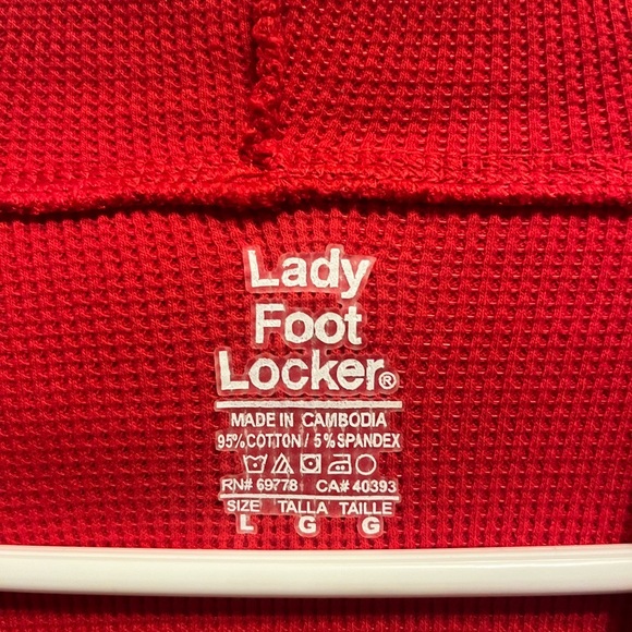 Large Red Waffle Knit long sleeve hooded shirt by Lady Food Locker - Picture 2 of 4
